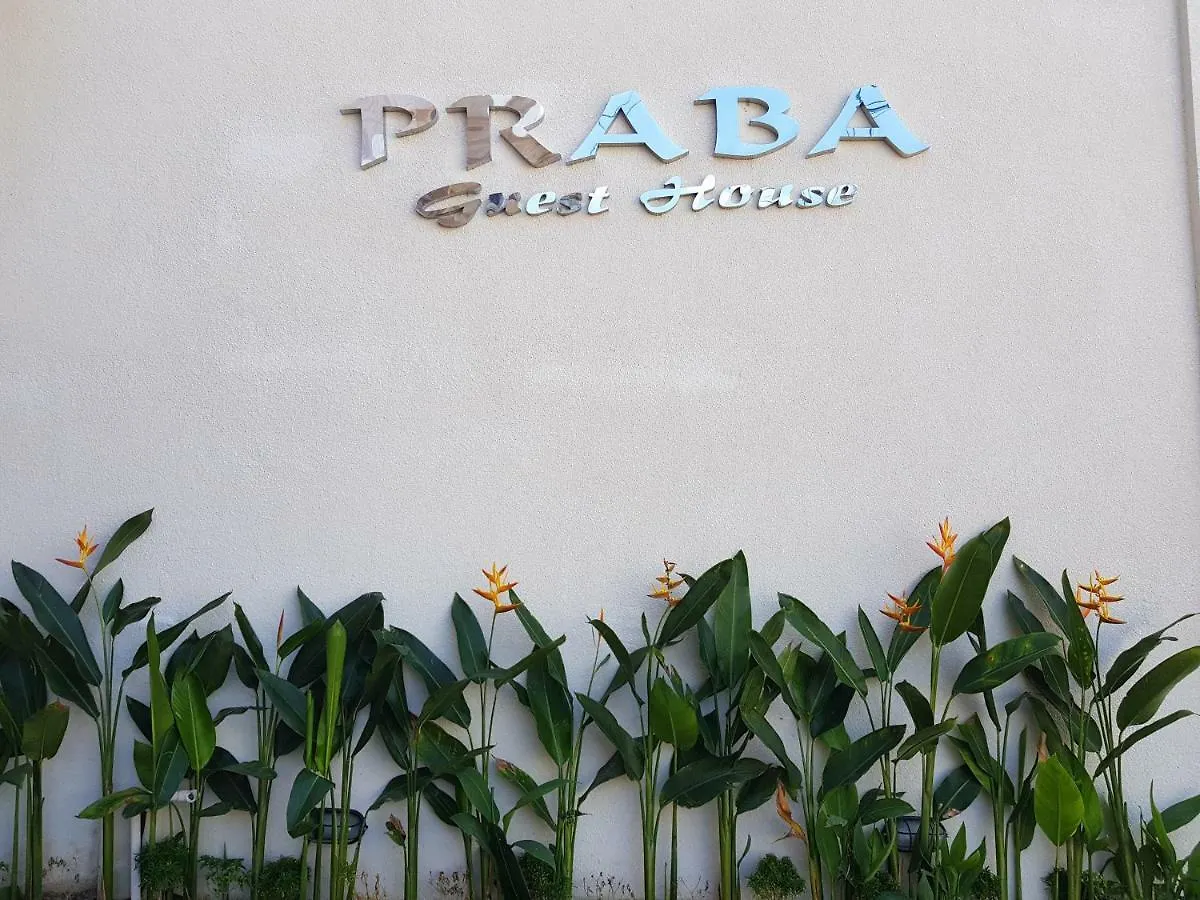 Praba Guesthouse Кута Индонезия
